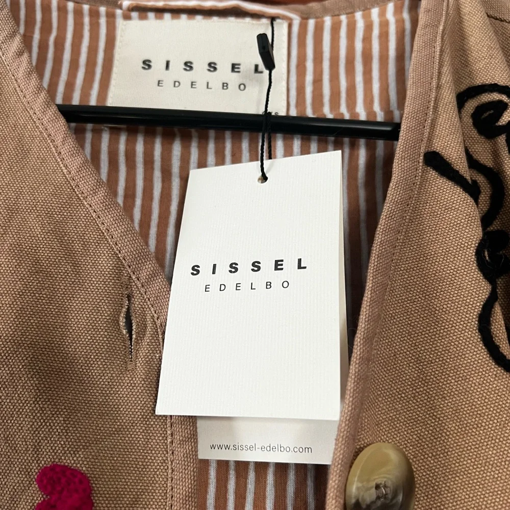 Free People Beige Jacket with Red and Black Embroidery - Picture 9 of 9